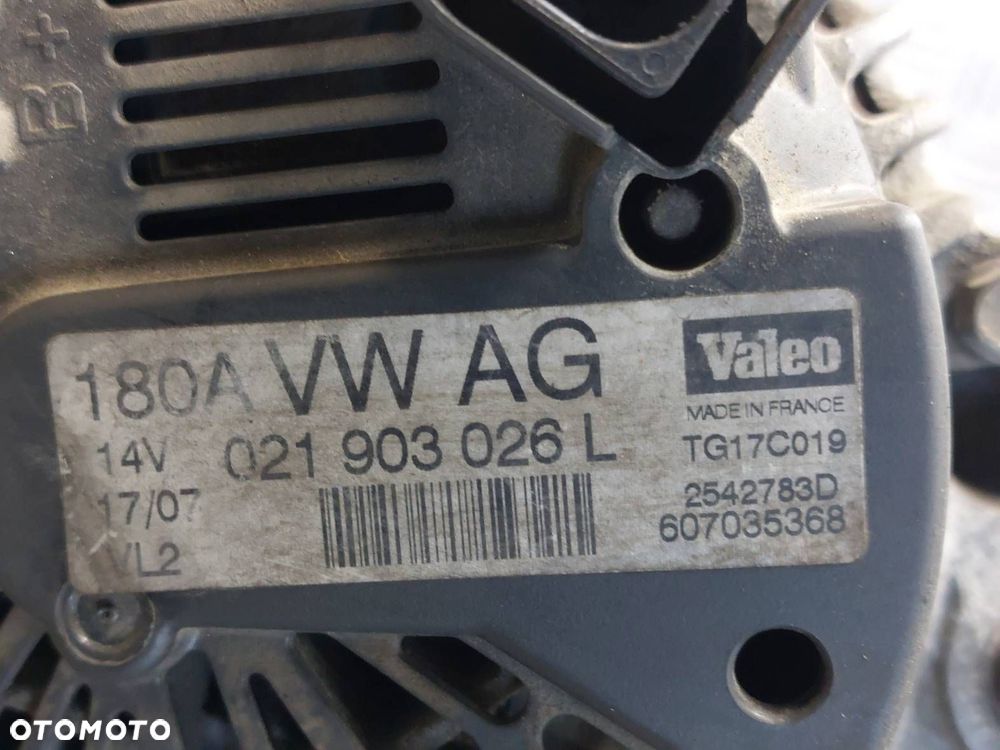 ALTERNATOR VOLKSWAGEN PASSAT B6 2.0 TDI 021903026L ID: 238303 - 5