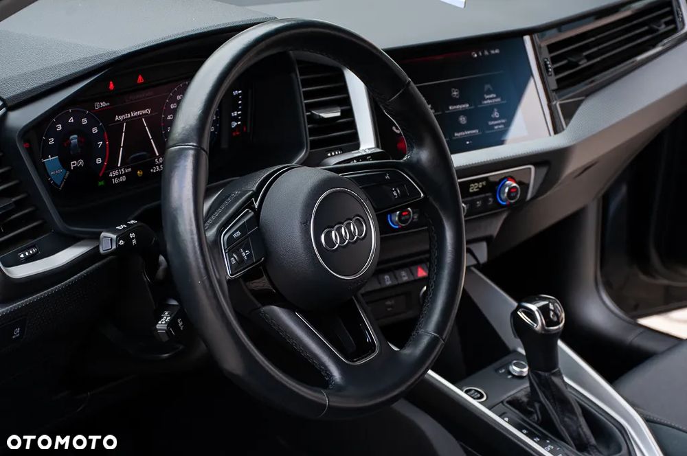 Audi A1 Sportback 35 TFSI S tronic S line - 23