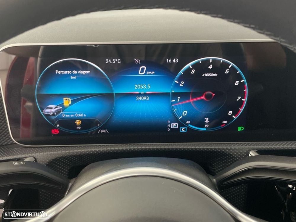 Mercedes-Benz CLA 200 Standard - 9