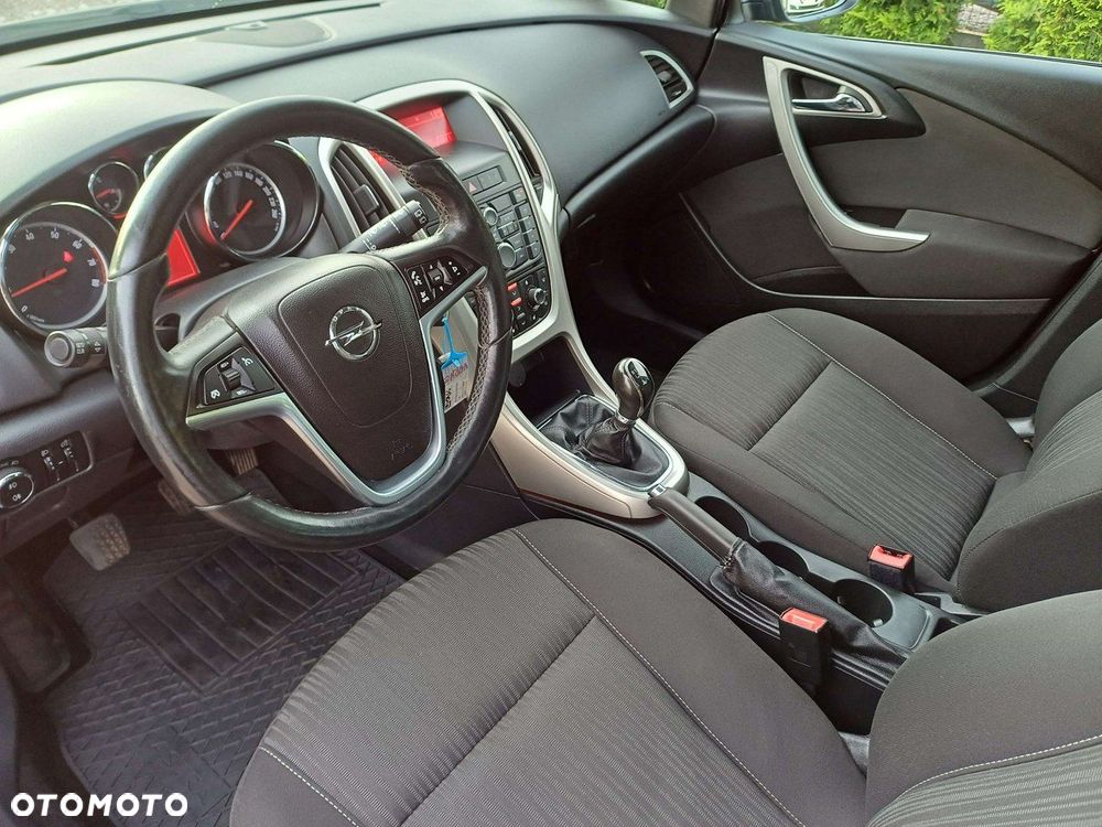 Opel Astra - 2