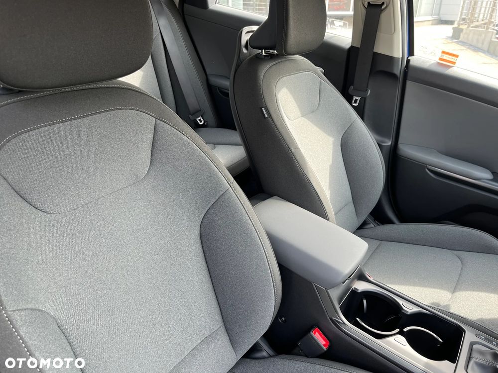 Kia K4 1.6 T-GDI M - 10