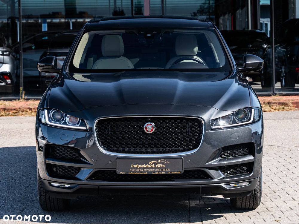 Jaguar F-Pace 20d Prestige - 14