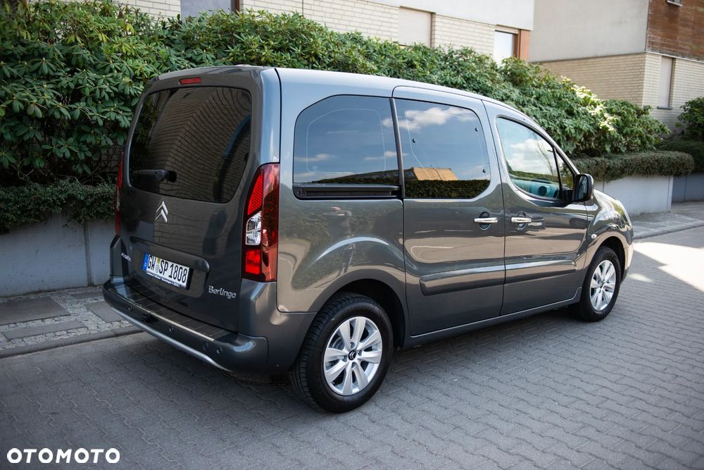Citroën Berlingo Multispace e-HDi 90 FAP EGS6 Exclusive - 4