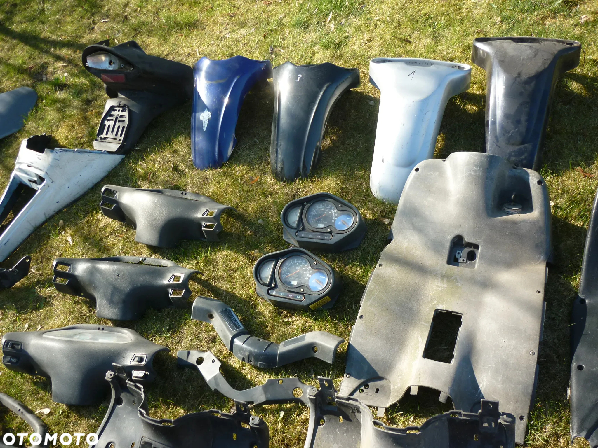 Błotnik lampa owiewka osłona licznik Aprilia SR 50, Rally - 12
