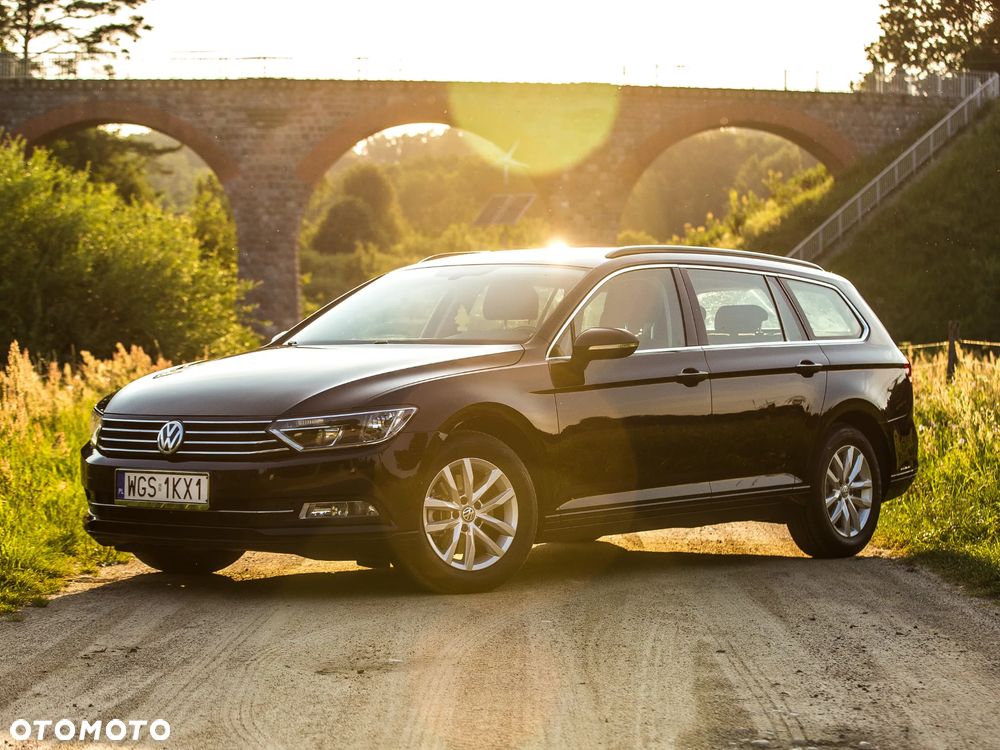 Volkswagen Passat 2.0 TDI (BlueMotion Technology) Comfortline - 1