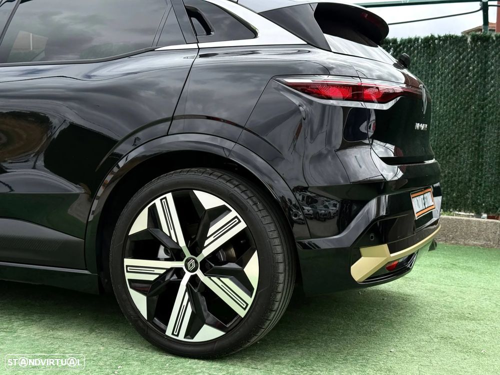 Renault Mégane E-Tech EV60 220hp optimum charge Iconic - 48