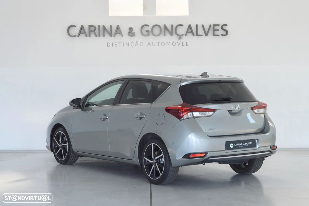 Toyota Auris 1.4 D-4D Comfort - 17