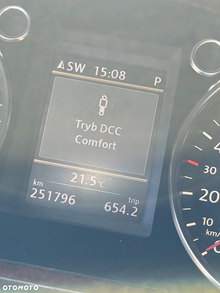 Volkswagen Passat 2.0 TDI Highline DSG - 23