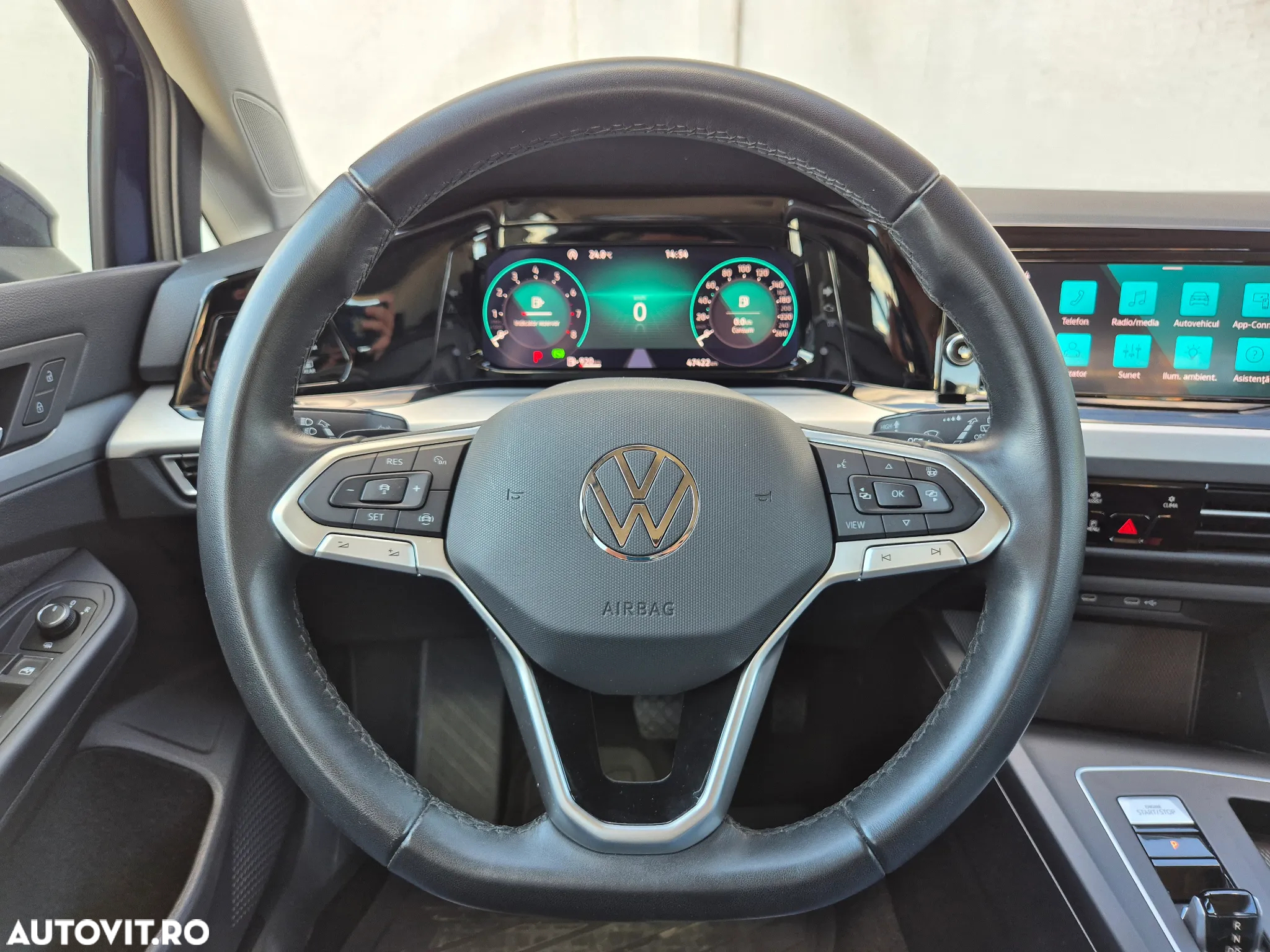 Volkswagen Golf 1.0 eTSI DSG MHEV Life - 15