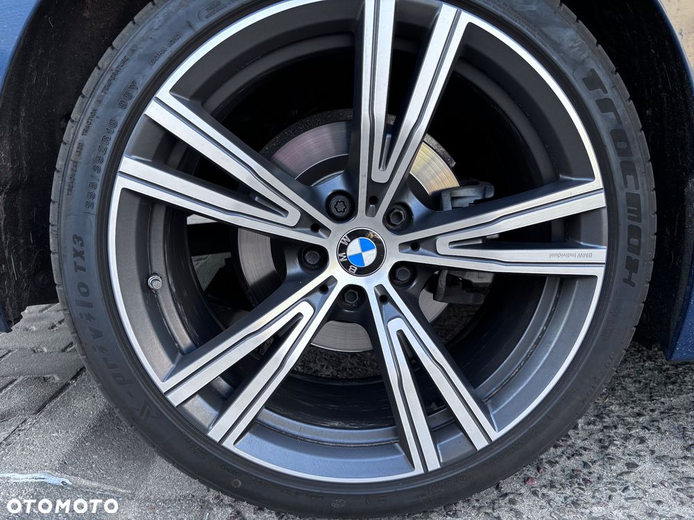 BMW Seria 3 320d MHEV Luxury Line sport - 24