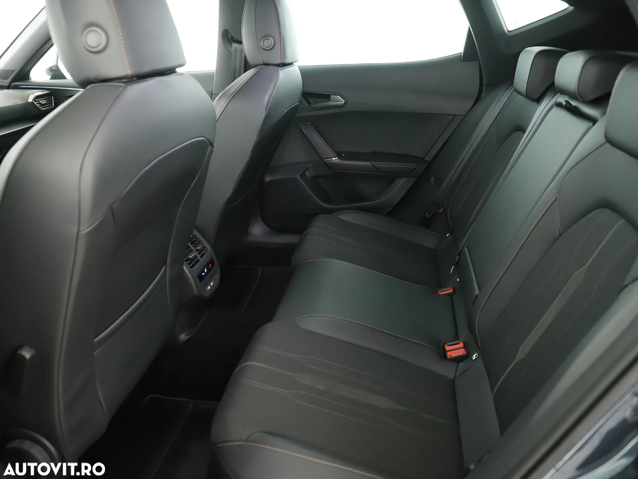 Cupra Formentor 1.4 e-HYBRID PHEV - 10