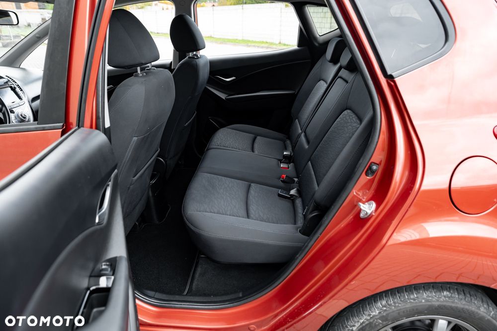 Hyundai ix20 1.6 blue Comfort - 20