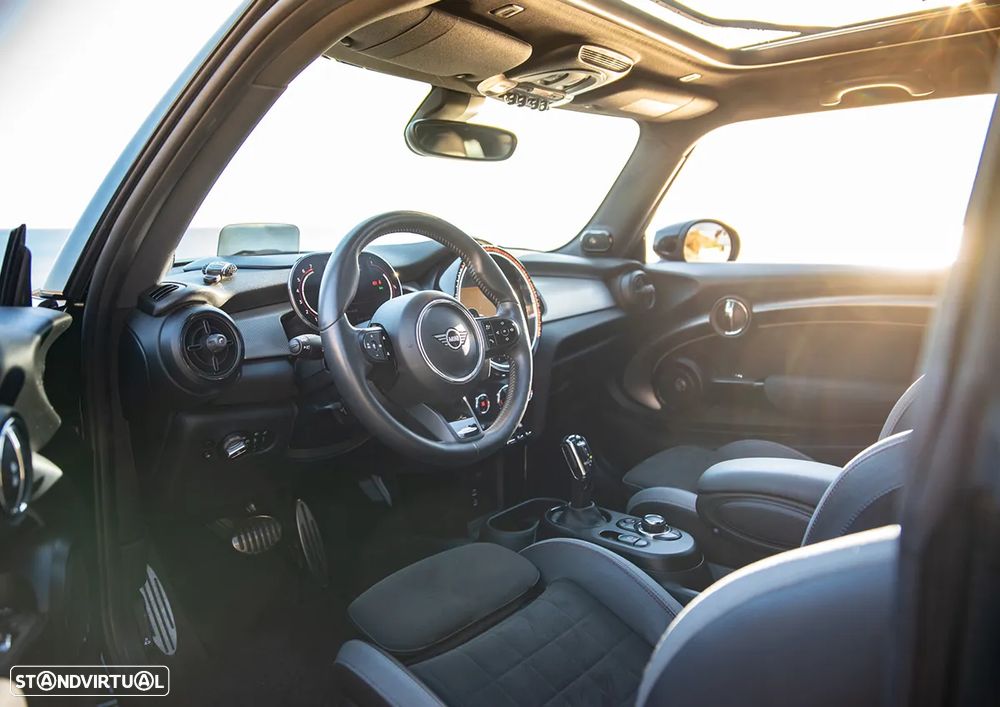 MINI 3 Portas John Cooper Works Aut. - 12