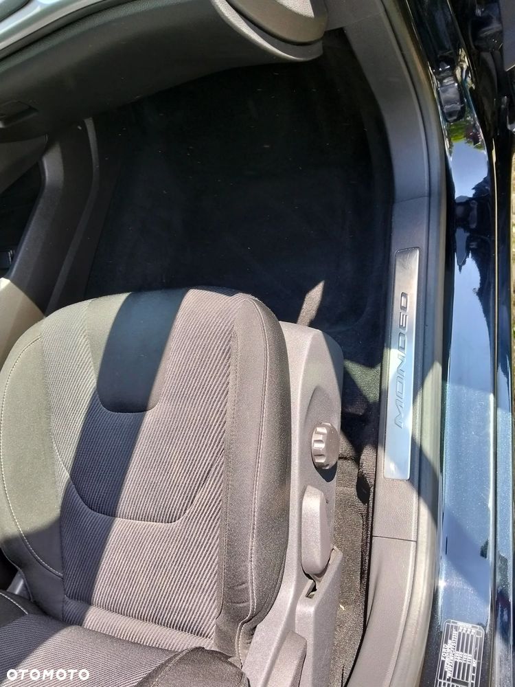 Ford Mondeo 1.5 EcoBoost Titanium - 33