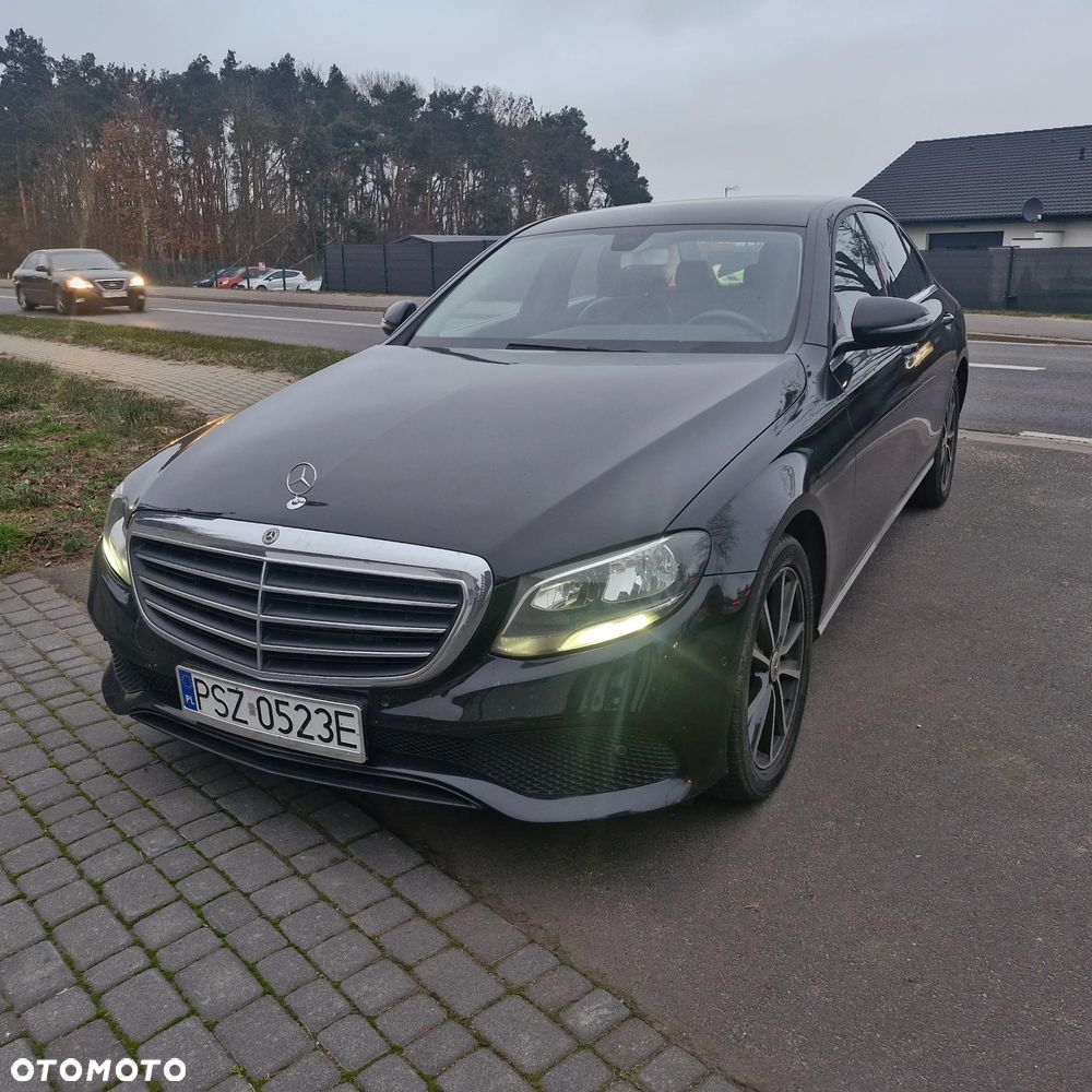 Mercedes-Benz Klasa E 200 d 9G-TRONIC Exclusive - 1