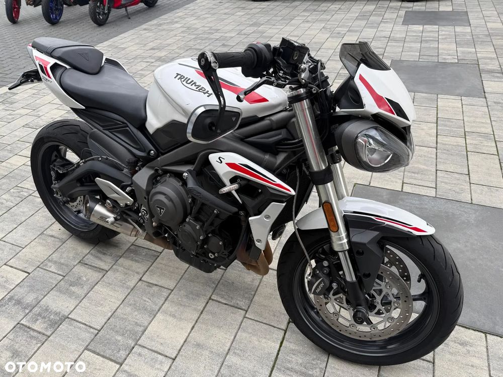 Triumph Street Triple