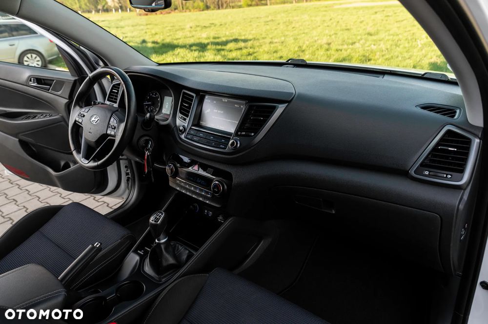 Hyundai Tucson 1.6 Turbo 2WD Passion - 24
