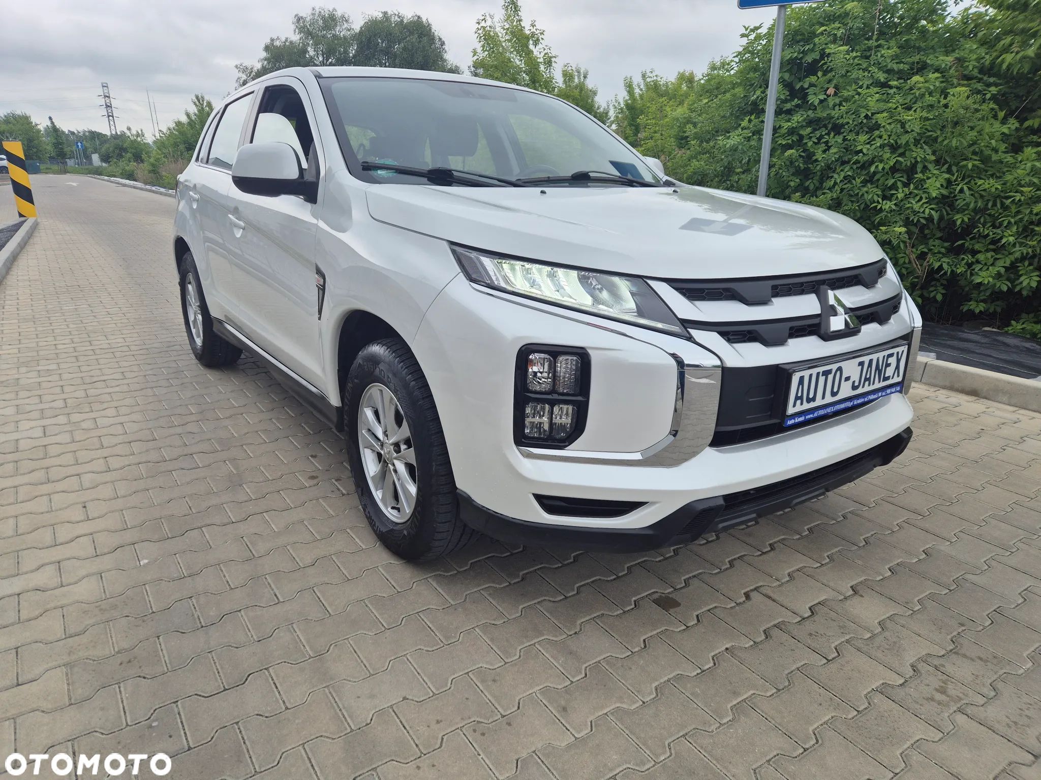 Mitsubishi ASX 2.0 2WD Intro Edition - 1