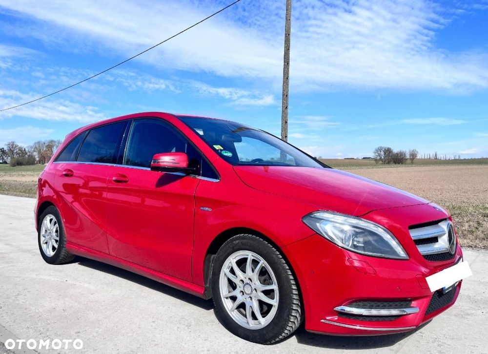 Mercedes-Benz Klasa B 200 CDI (BlueEFFICIENCY) - 2