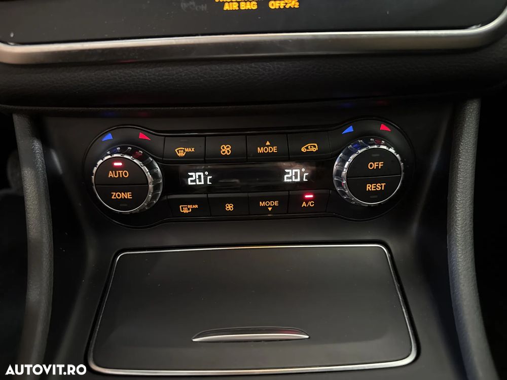 Mercedes-Benz GLA 250 4MATIC Aut. - 18
