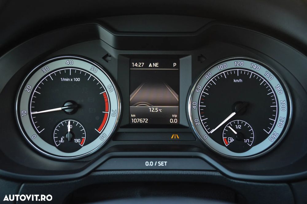 Skoda Octavia 1.5 TSI DSG MHEV Ambition - 8