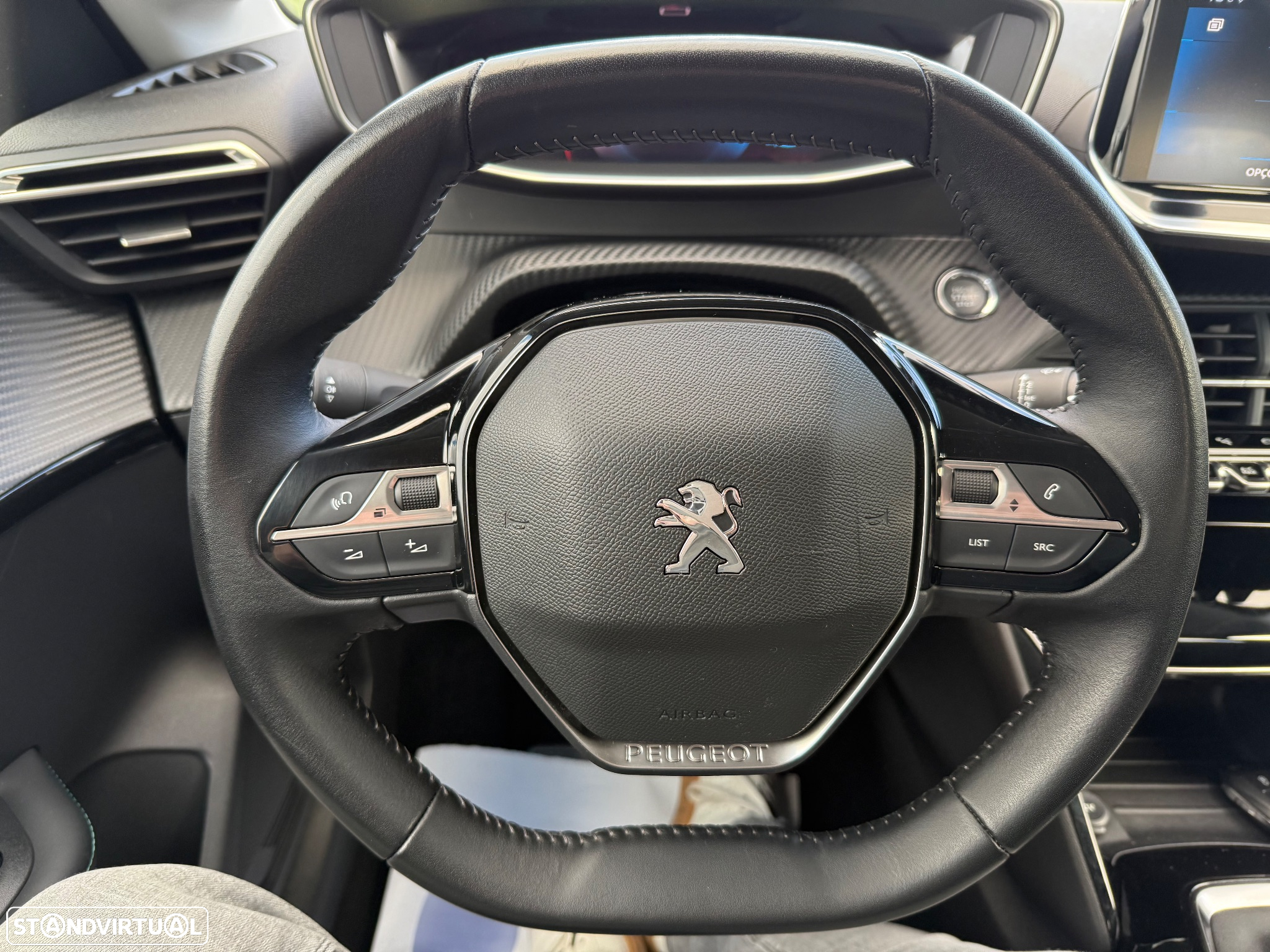 Peugeot 208 1.2 PureTech Allure - 18