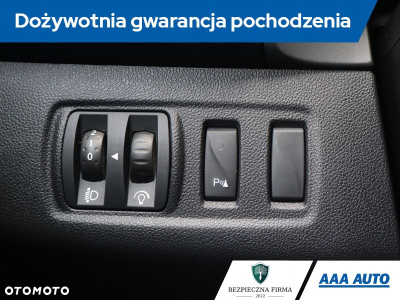 Renault Clio - 22