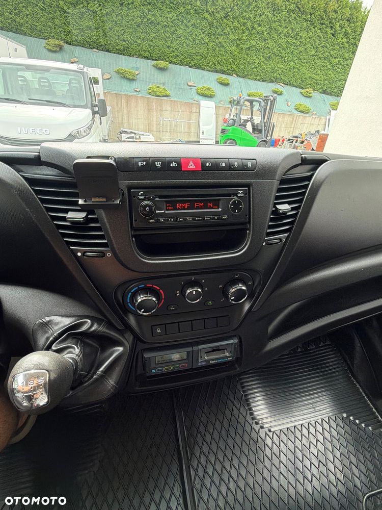 Iveco Daily 35C15 Chłodnia Hakowa Hakówka 3.0 Eurohaki - 26