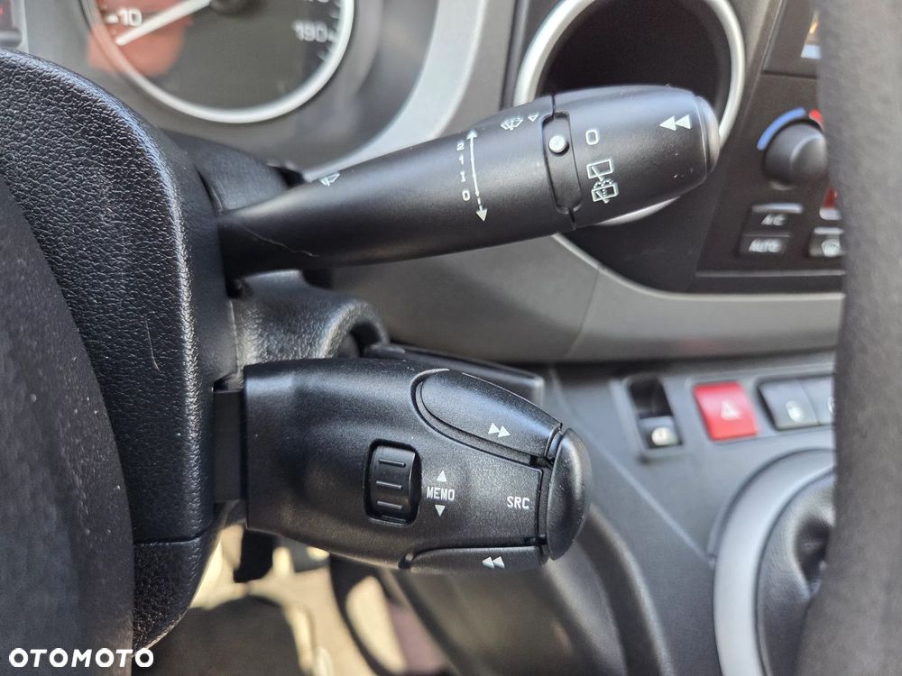 Peugeot Partner 1.6 BlueHDi Outdoor - 19