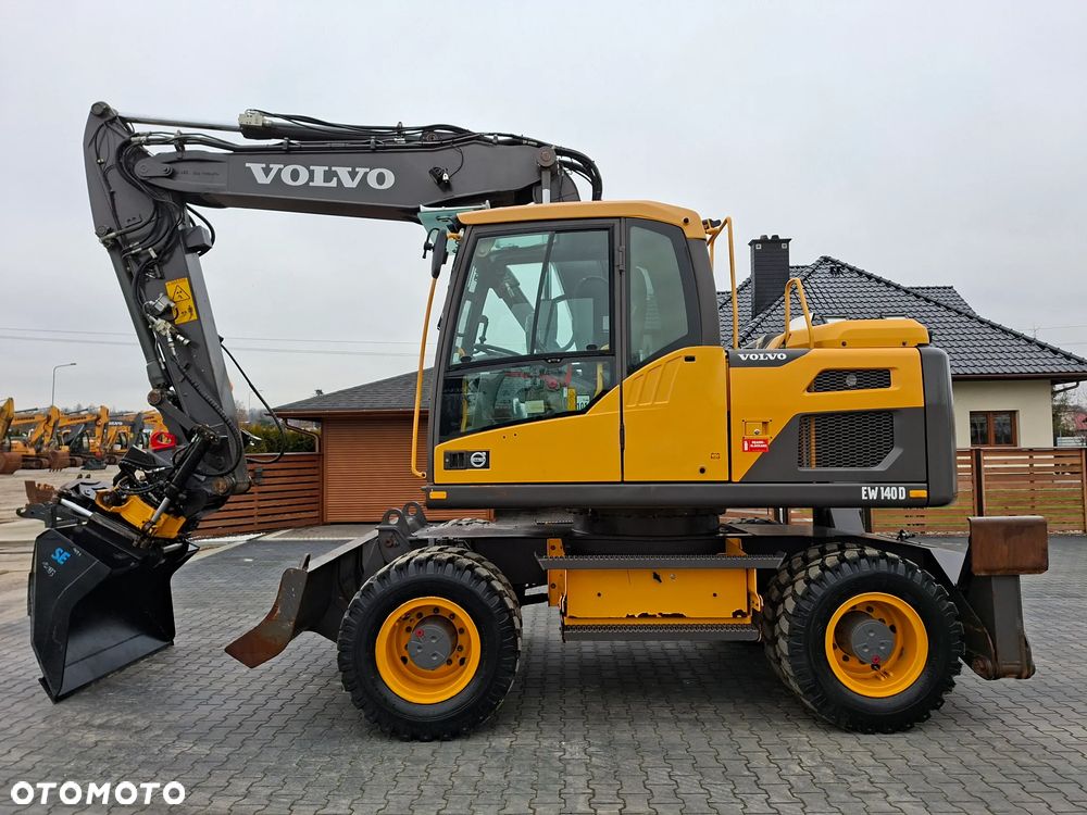 Volvo EW140D ROTOTILT ze szczypcami - 4