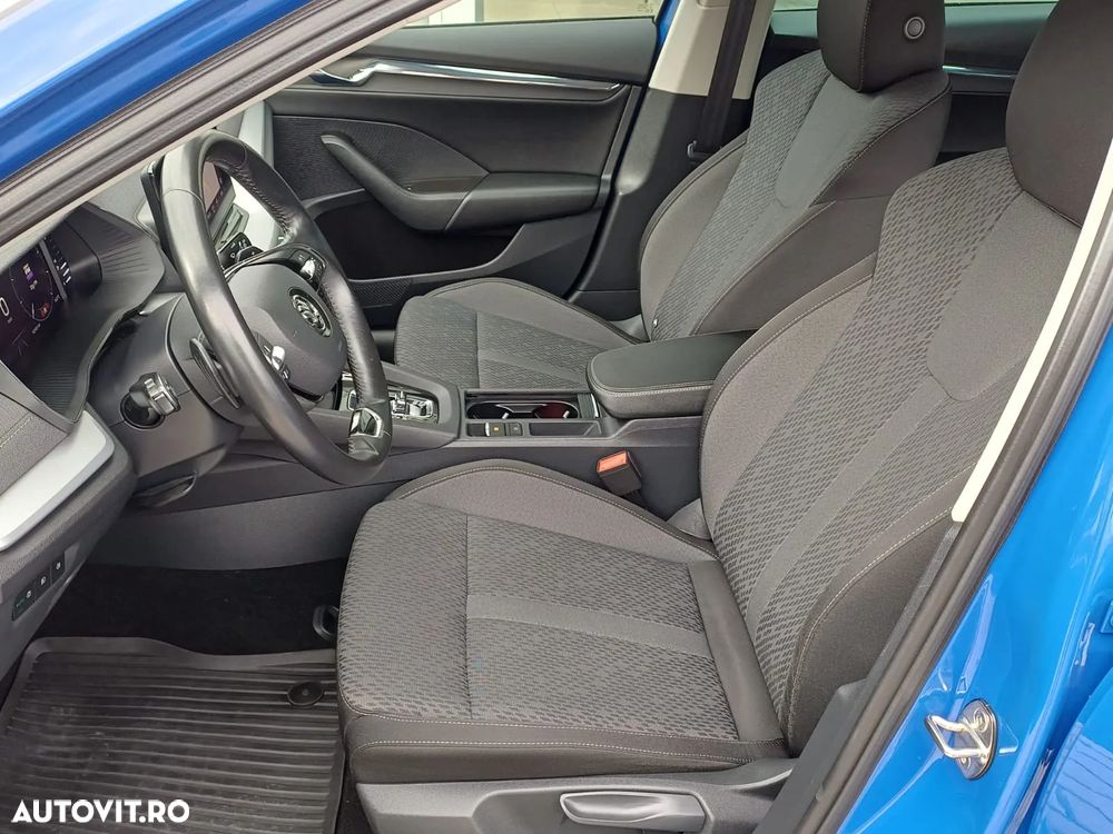 Skoda Octavia 2.0 TDI DSG Style - 9