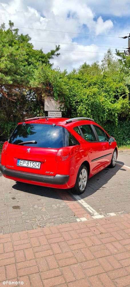 Peugeot 207 - 6