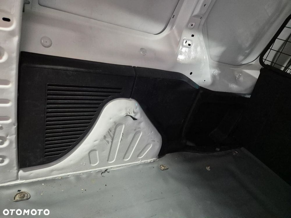 BOCZKI ZABUDOWA PAKI PEUGEOT PARTNER CITROEN BERLINGO II 1.6 HDI 08r.+ - 1
