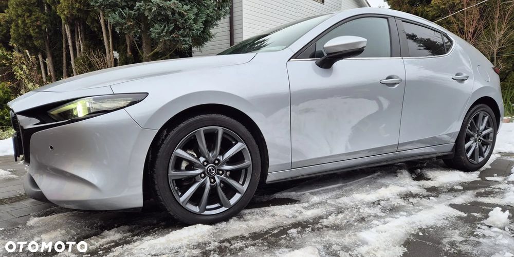 Mazda 3 SKYACTIV-G 2.0 M-Hybrid SELECTION - 3