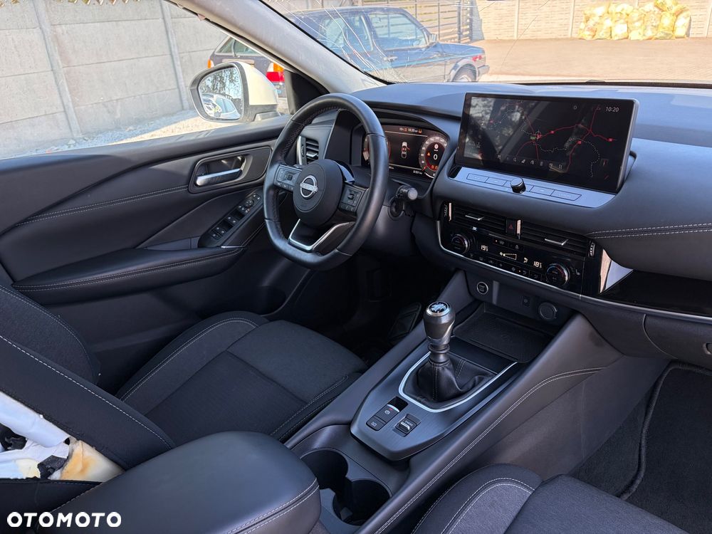 Nissan Qashqai 1.3 DIG-T MHEV N-Connecta - 27