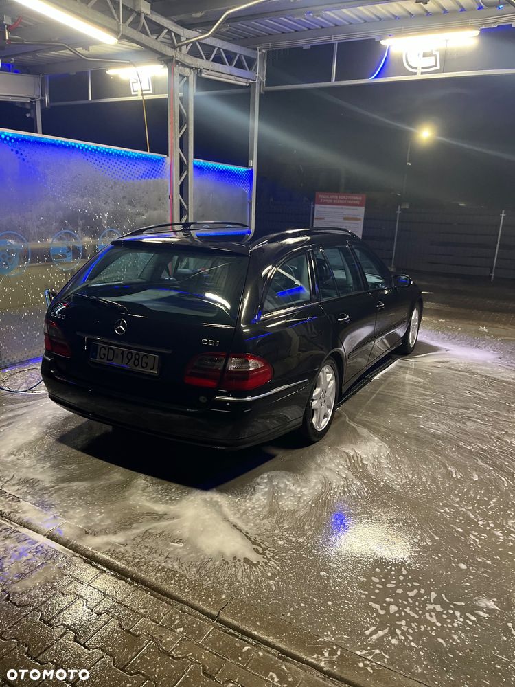 Mercedes-Benz Klasa E 320 CDI T Avantgarde - 6