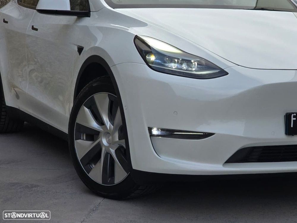 Tesla Model Y Long Range Tração Integral - 27
