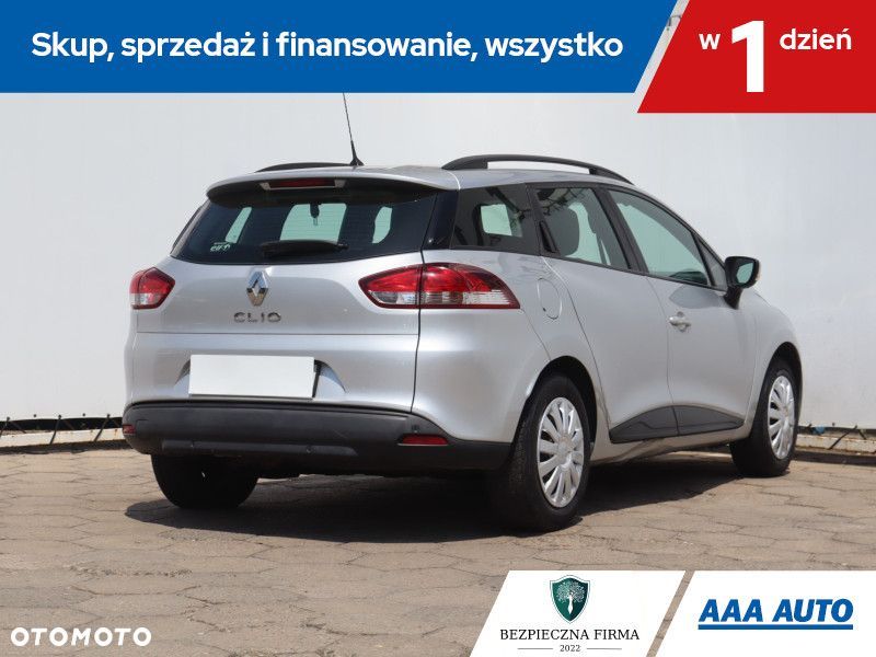 Renault Clio - 7