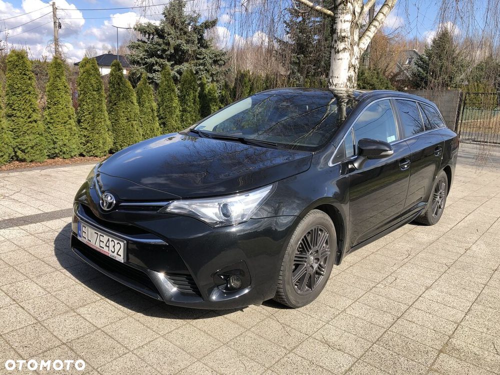 Toyota Avensis 2.0 D-4D Premium - 14