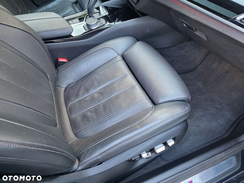 BMW Seria 5 540i xDrive M Sport sport - 12