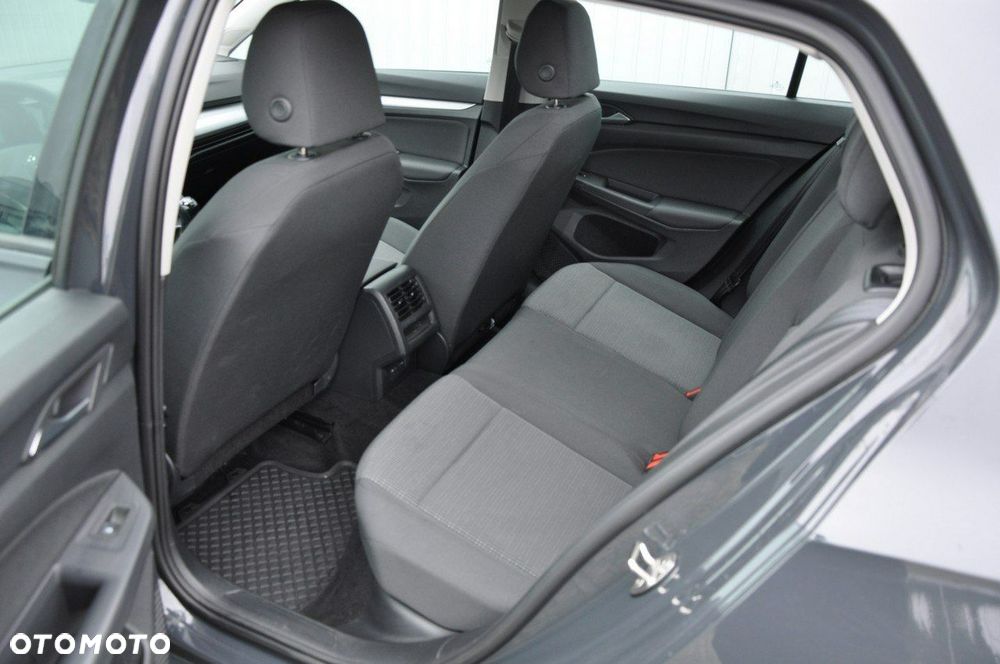Volkswagen Golf 1.0 TSI - 24