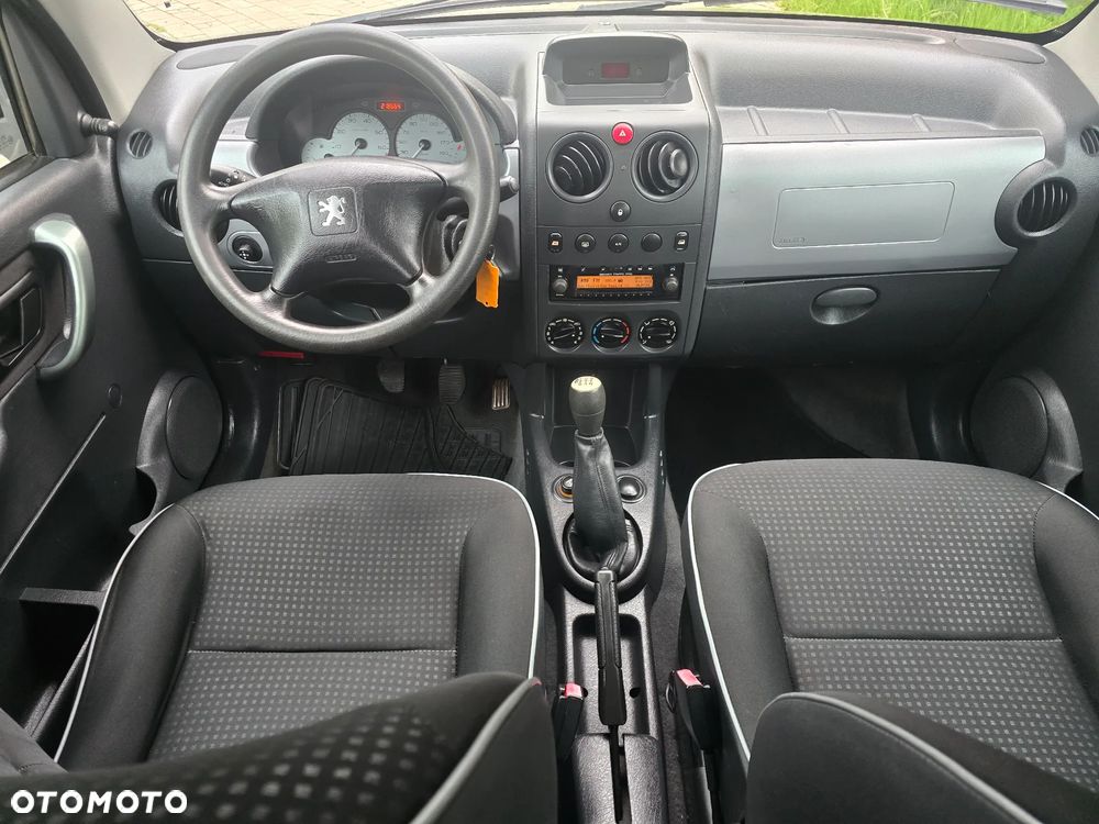 Peugeot Partner Kombi 110 Premium - 30