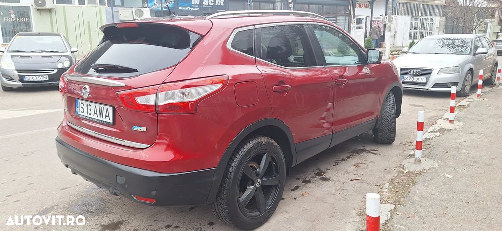 Nissan Qashqai 1.6 DCI TEKNA+ - 11