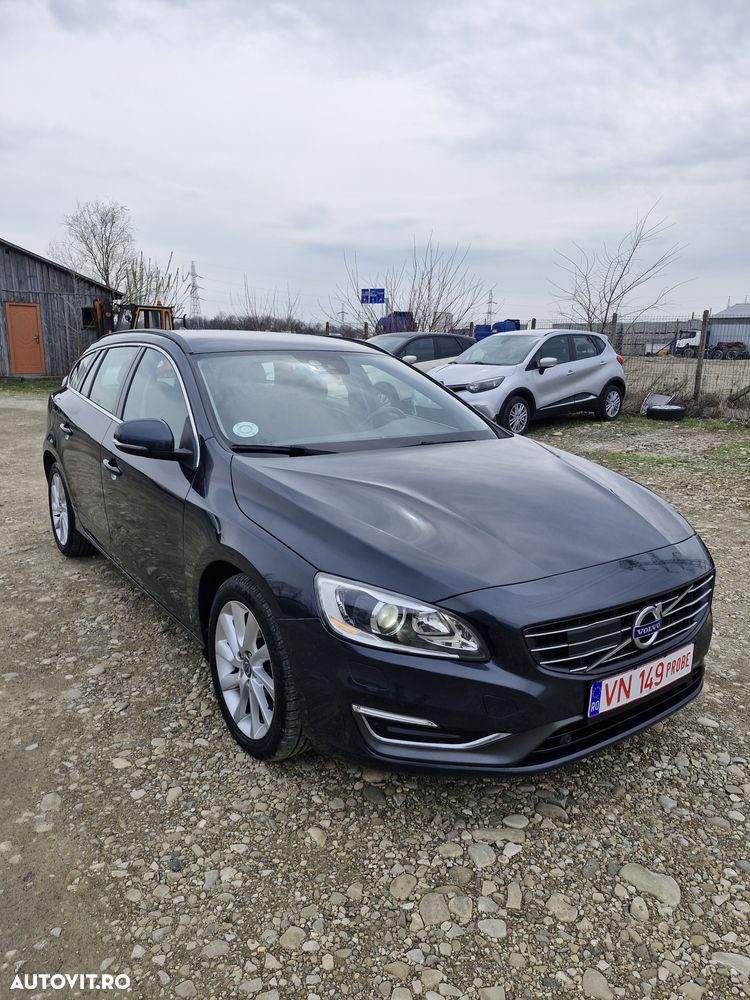 Volvo V60 D4 Geartronic Summum - 3