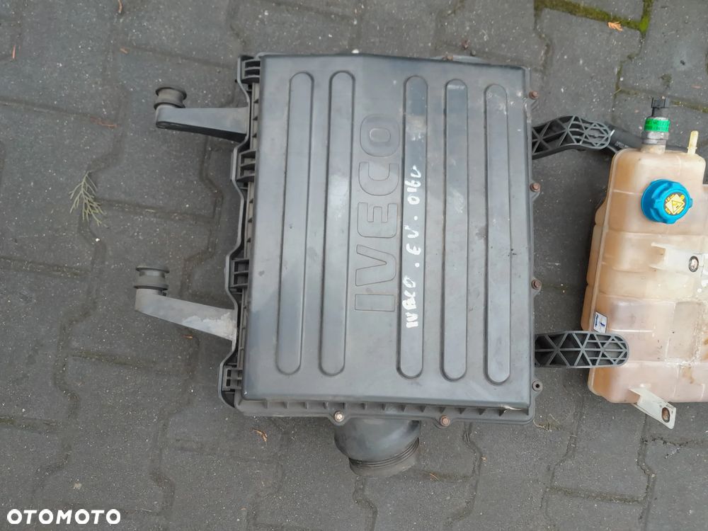 Obudowa filtra powietrza Iveco Daily 3.0 HPI E5 - 1