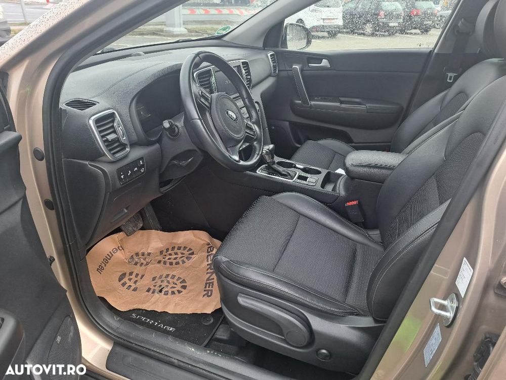 Kia Sportage 2,0 CRDI AWD Aut. GT Line - 5