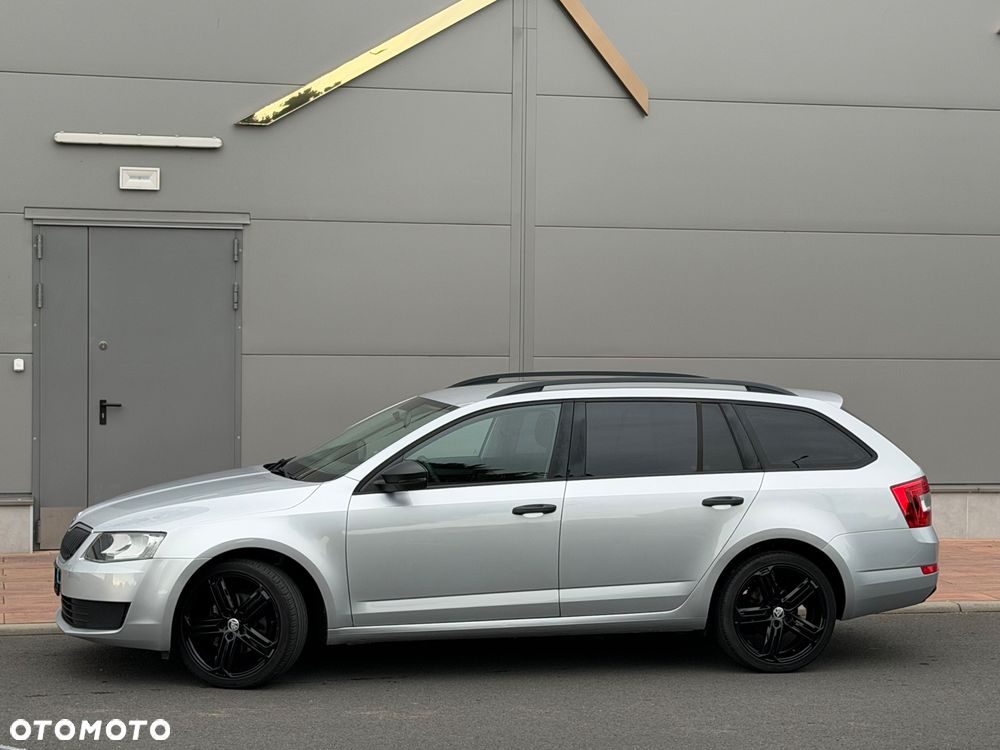 Skoda Octavia - 25