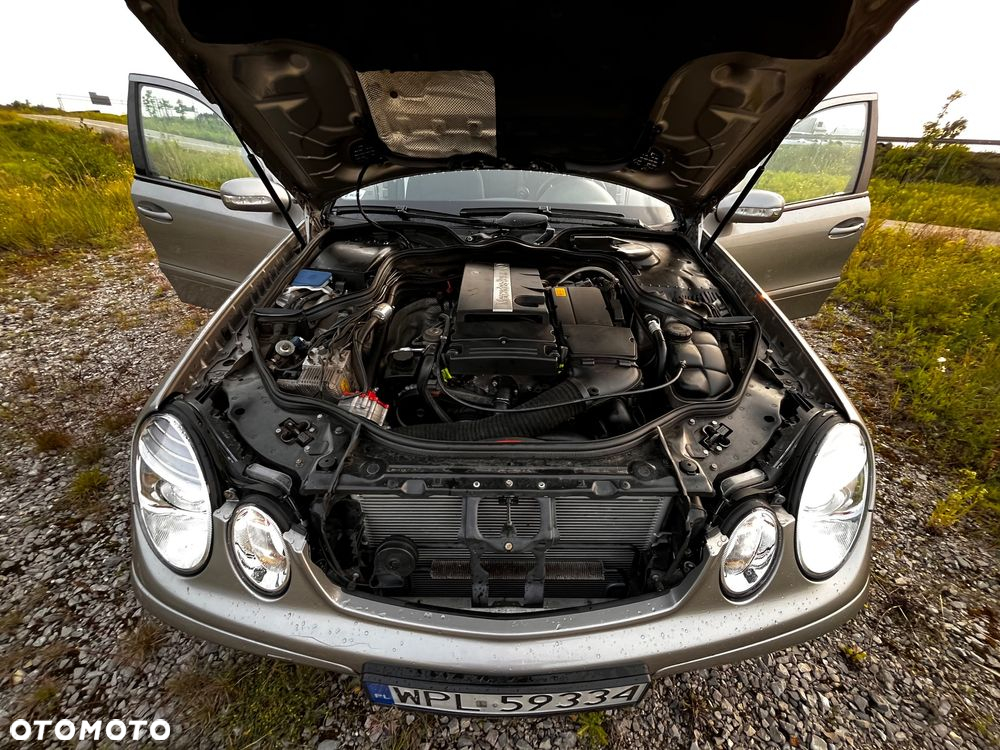 Mercedes-Benz Klasa E 200 T Kompressor Automatik Classic - 11