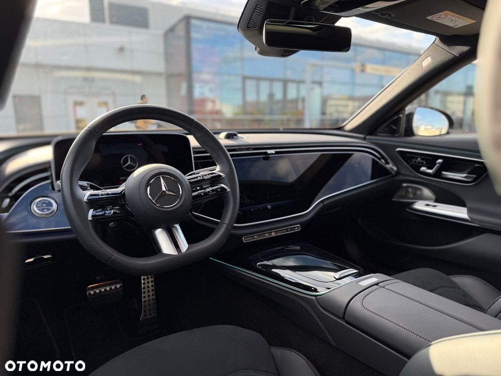 Mercedes-Benz Klasa E 220 d mHEV 4-Matic AMG 9G-Tronic - 12