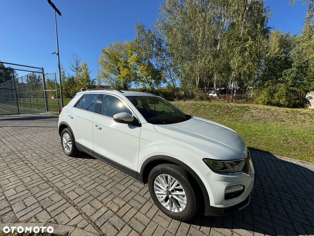 Volkswagen T-Roc - 17